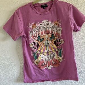 Daydreamer vibes M shirt